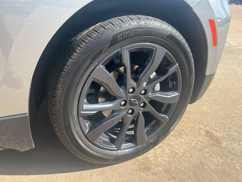 Used 2024 Chevrolet Equinox RS w/ LPO, Floor Liner Package image 9