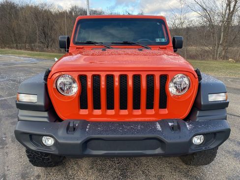 Used 2023 Jeep Wrangler Sport S image 8