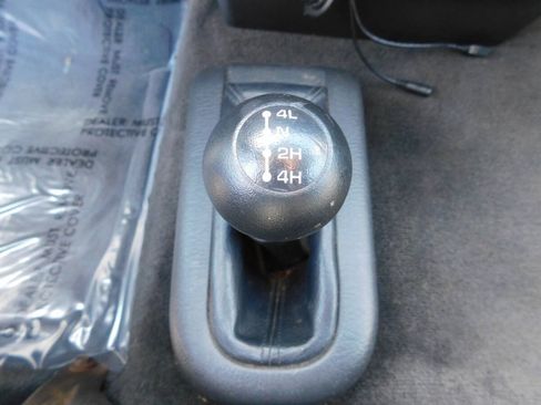 Used 2003 Dodge Ram 2500 Truck 4x4 Quad Cab image 15