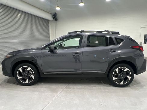Certified 2025 Subaru Crosstrek 2.5i Limited w/ Crosstrek Mirror Package image 5