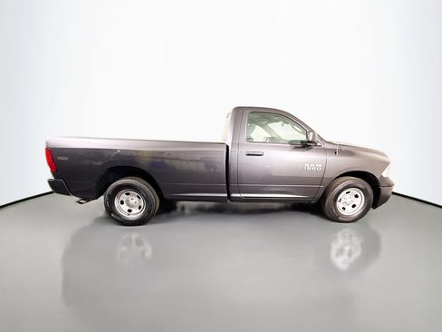 Used 2018 RAM 1500 Express RWD image 11