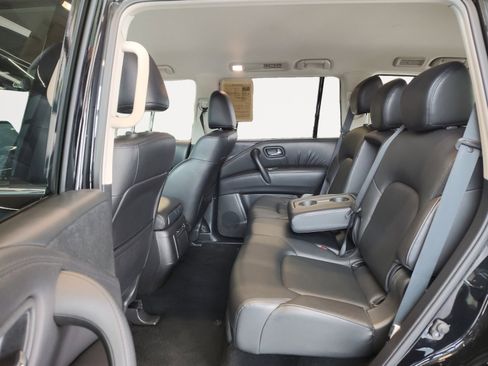 Used 2024 Nissan Armada SV RWD image 25