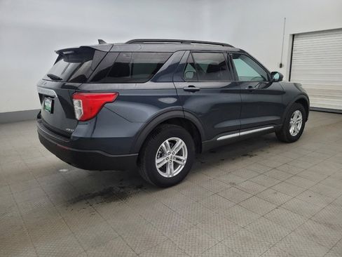 Used 2022 Ford Explorer XLT AWD/4WD image 10