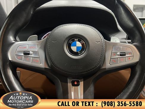 Used 2022 BMW 740i w/ M Sport Package RWD image 33