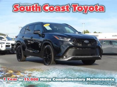 Used 2024 Toyota Highlander XSE