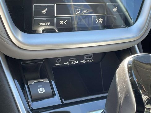 Certified 2025 Subaru Outback Premium w/ Popular Package #1A image 26