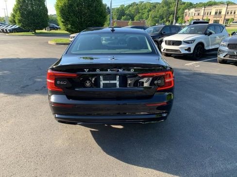 Used 2024 Volvo S60 B5 Core w/ Climate Package FWD image 6