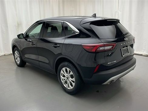 Used 2023 Ford Escape Active w/ Tech Pack #1 image 4