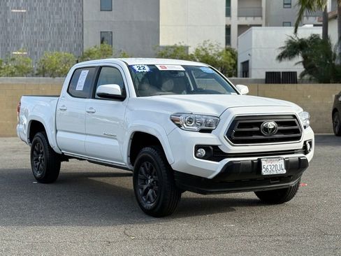 Certified 2022 Toyota Tacoma SR5 w/ Technology Package image 2