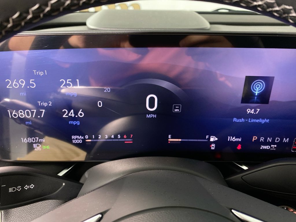 Used 2025 Buick Envision Preferred AWD/4WD image 15