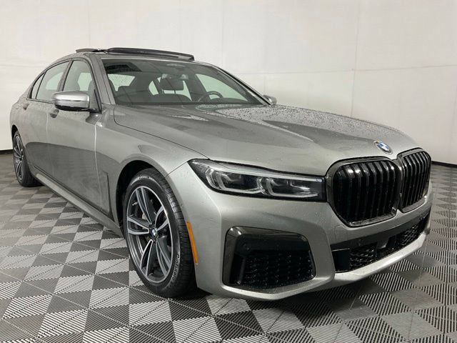 Used 2022 BMW 750i xDrive w/ Executive Package AWD/4WD image 3