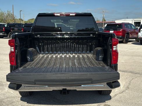 Used 2025 Chevrolet Silverado 1500 LT image 24