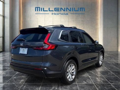 Used 2024 Honda CR-V EX image 5