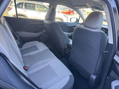 Used 2022 Subaru Outback Premium AWD/4WD image 13