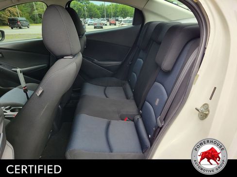 Used 2018 Toyota Yaris iA FWD image 15