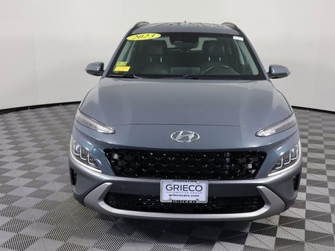 Used 2023 Hyundai Kona Limited image 3