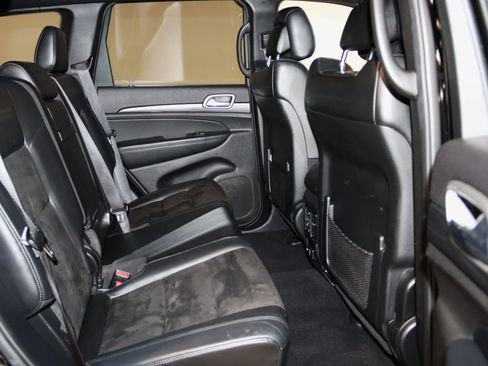 Used 2019 Jeep Grand Cherokee Altitude image 63