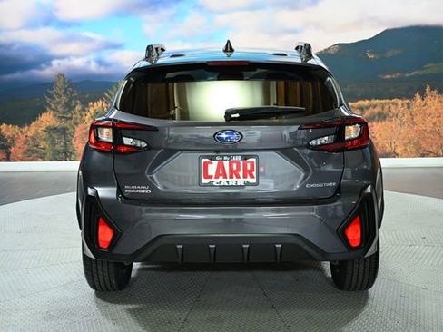 Used 2025 Subaru Crosstrek 2.0i Premium image 7