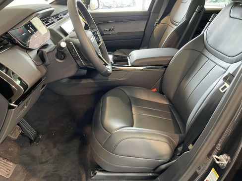 New 2026 Land Rover Range Rover Sport SE AWD/4WD image 14