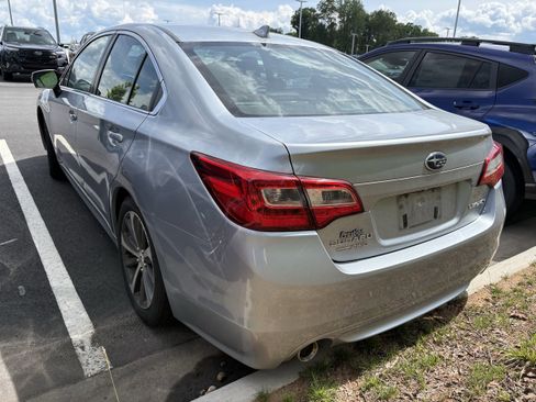 Used 2016 Subaru Legacy 2.5i Limited AWD/4WD image 4