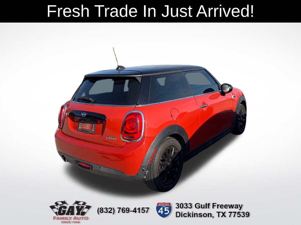 Used 2019 MINI Cooper 2-Door Hardtop FWD image 9