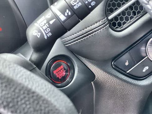 Used 2023 Honda HR-V EX-L image 28