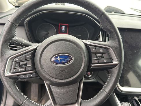 Used 2024 Subaru Outback Premium AWD/4WD image 13