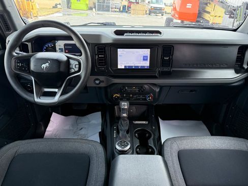 Used 2022 Ford Bronco 4-Door w/ Sasquatch Package image 19