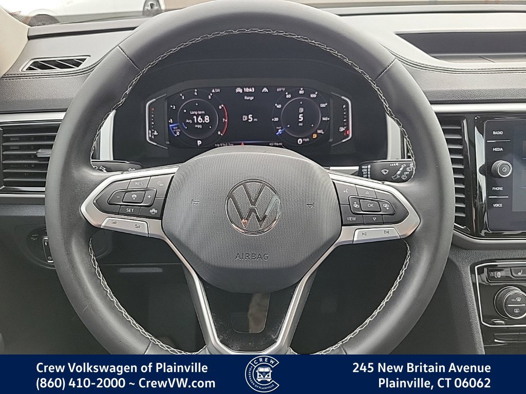 Certified 2023 Volkswagen Atlas SE w/ Panoramic Sunroof Package AWD/4WD image 5