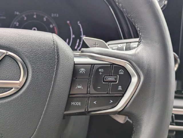 Used 2023 Lexus RX 350 Premium w/ Accessory Package (Z1) FWD image 33