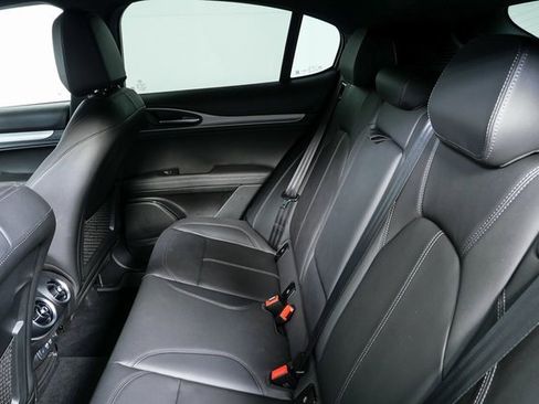 New 2025 Alfa Romeo Stelvio Sprint w/ Convenience Package image 19