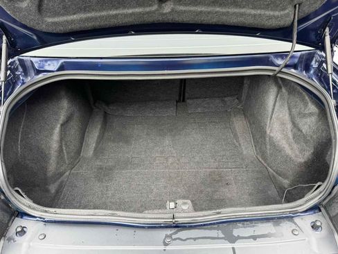 Used 2017 Dodge Challenger SXT image 32