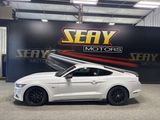 Used 2017 Ford Mustang Coupe image 3