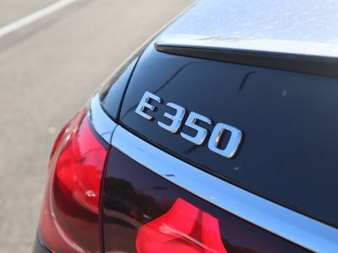 New 2026 Mercedes-Benz E 350 4MATIC Sedan image 9