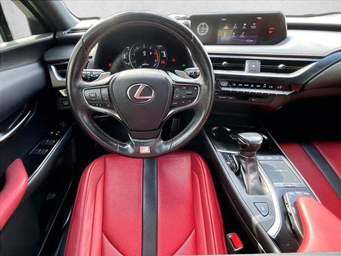 Used 2022 Lexus UX 200 F Sport image 7