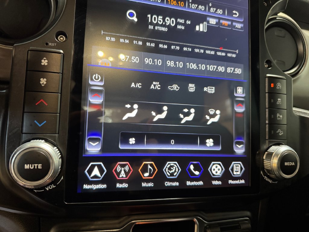 Used 2021 Jeep Wrangler Sport AWD/4WD image 30