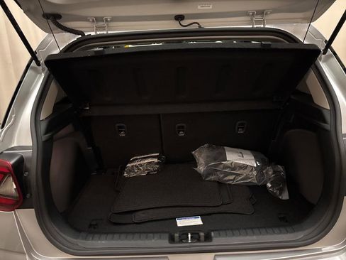 New 2026 Hyundai Venue SE FWD image 8