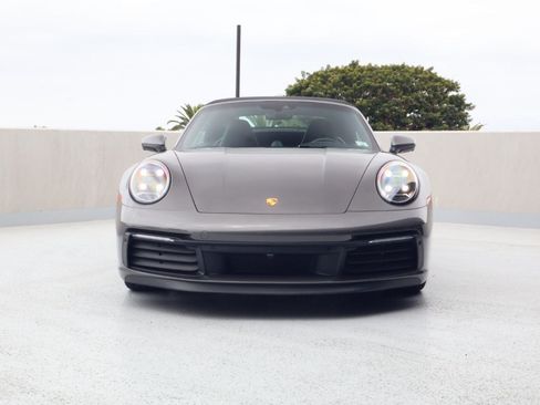 Certified 2024 Porsche 911 Carrera S RWD image 7