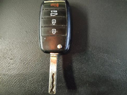 Used 2019 Kia Optima LX FWD image 32