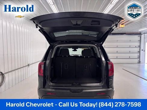 Used 2023 GMC Acadia SLE w/ Infotainment Package AWD/4WD image 5