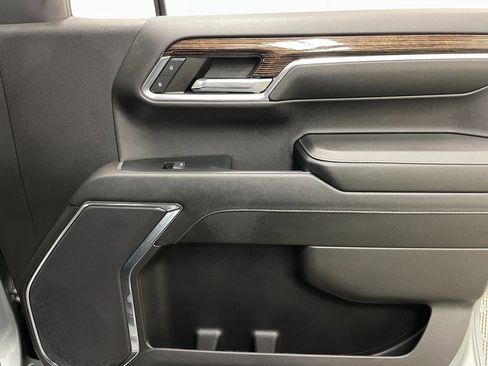 Certified 2024 GMC Sierra 1500 Elevation image 38