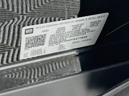 Used 2023 Chevrolet Blazer LT FWD image 12