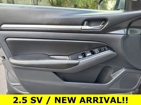 Used 2023 Nissan Altima 2.5 SV image 20