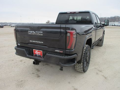 New 2026 GMC Sierra 2500 AT4 w/ AT4 Premium Plus Package image 5