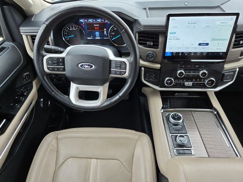 Used 2023 Ford Expedition Limited image 29