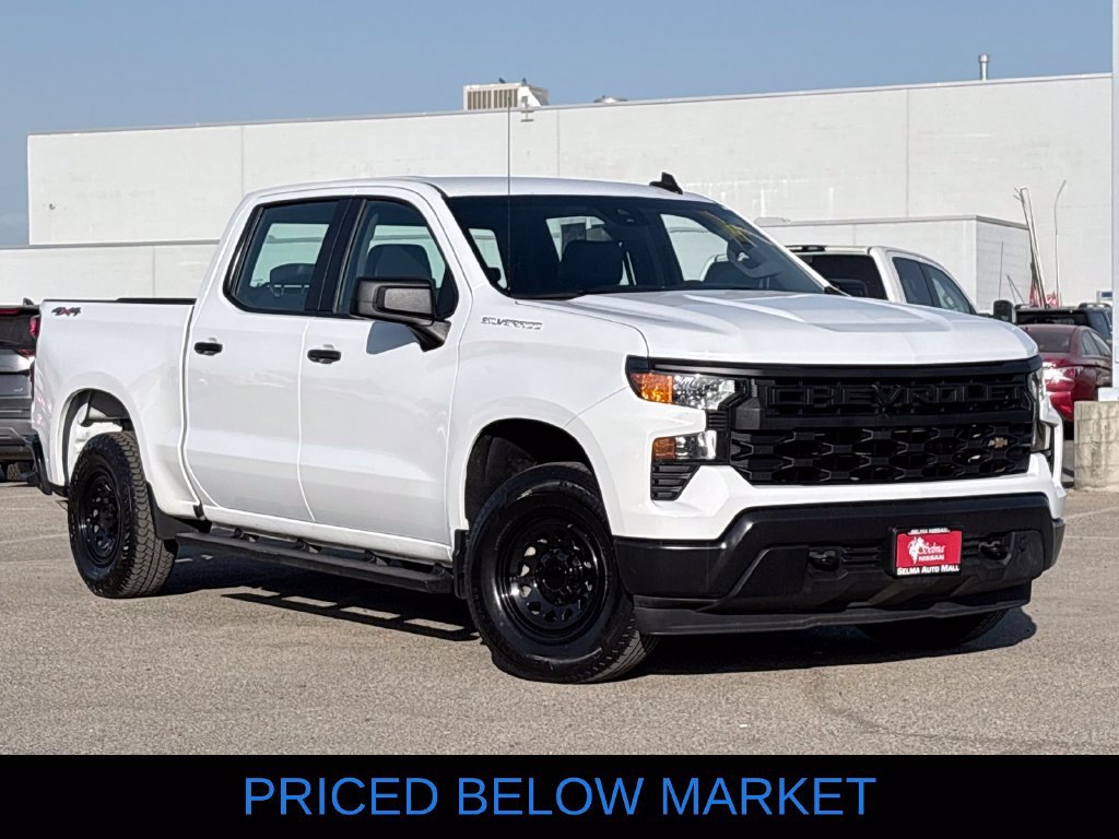 Used 2025 Chevrolet Silverado 1500 W/T w/ Trailering Package AWD/4WD image 2