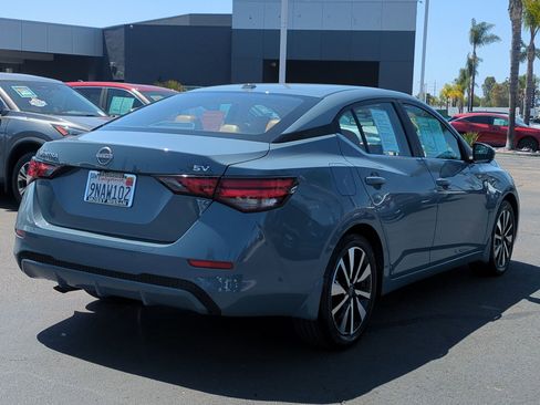 Used 2024 Nissan Sentra SV w/ SV Premium Package FWD image 9