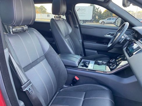Used 2020 Land Rover Range Rover Velar R-Dynamic S image 23