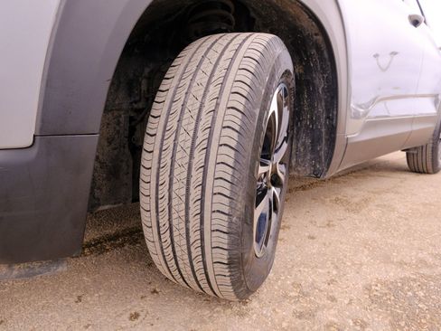 Used 2025 Chevrolet TrailBlazer LT image 45