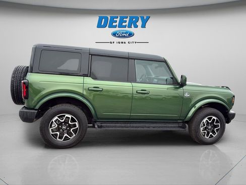 Certified 2025 Ford Bronco Outer Banks AWD/4WD image 16
